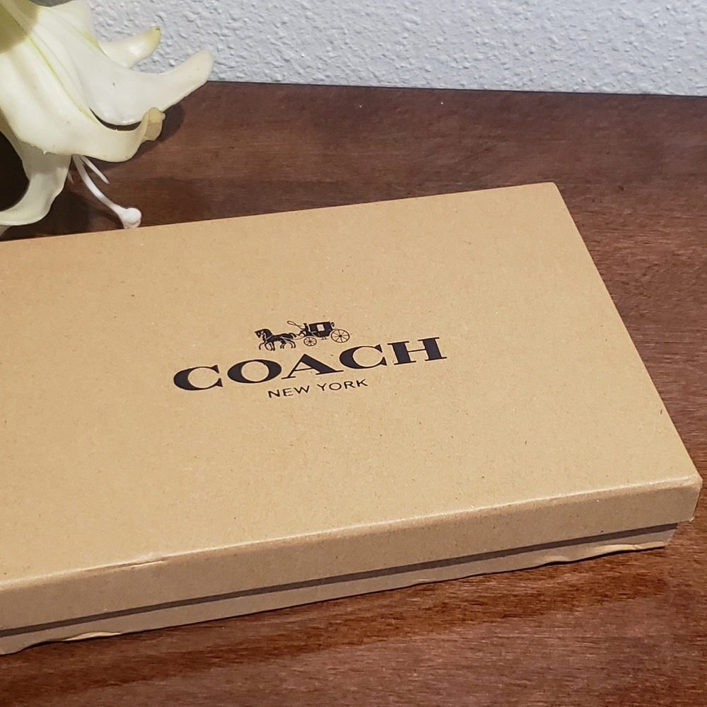 Coach Men's Black Wallet and Keychain Set - Picture 2 of 4